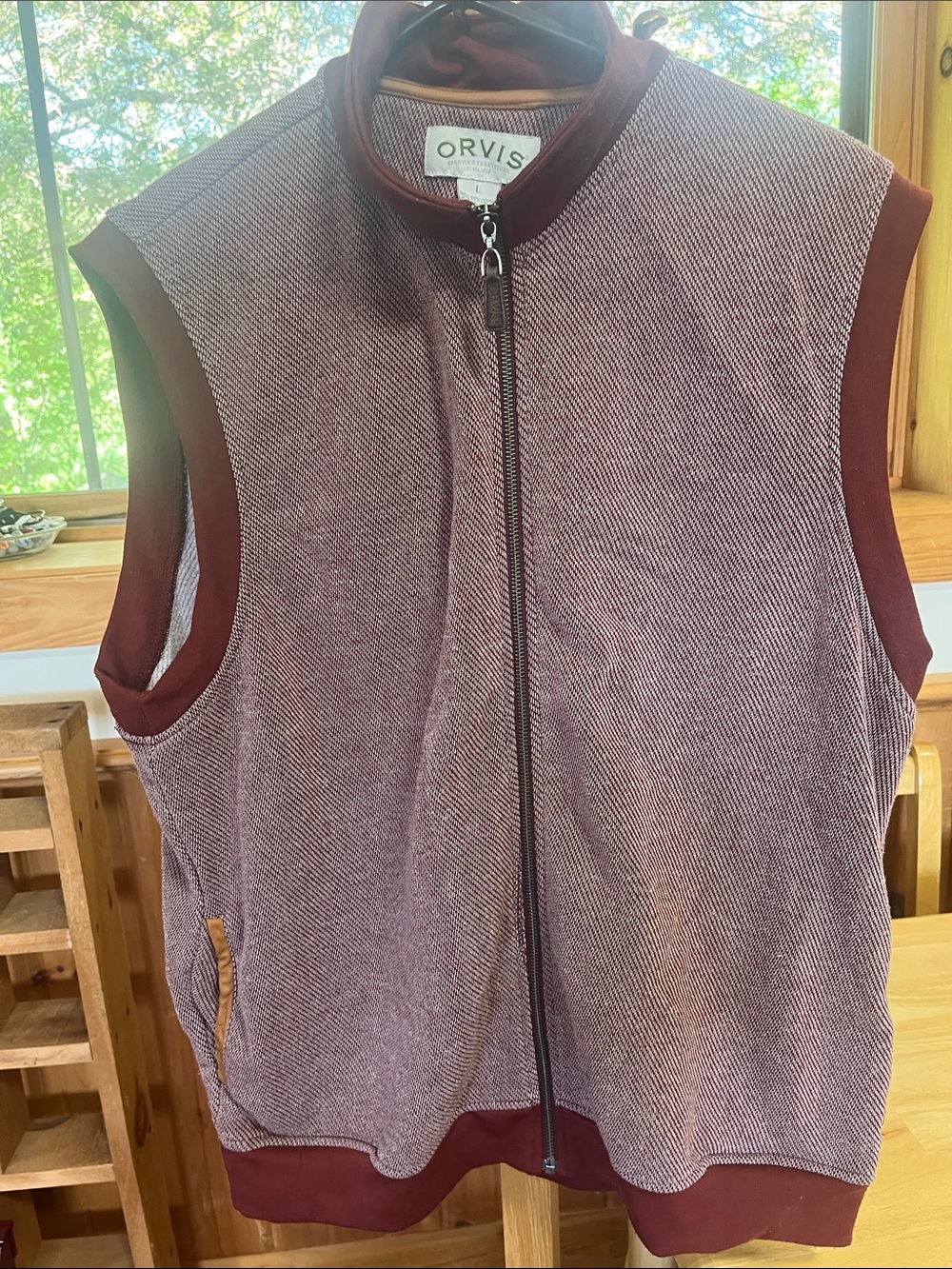 Men’s Orvis Burgundy and Wine Textured Zip-Up Sleeveless Vest